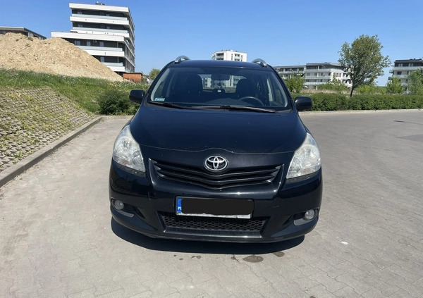 Toyota Verso cena 19900 przebieg: 297000, rok produkcji 2009 z Ciechanów małe 46